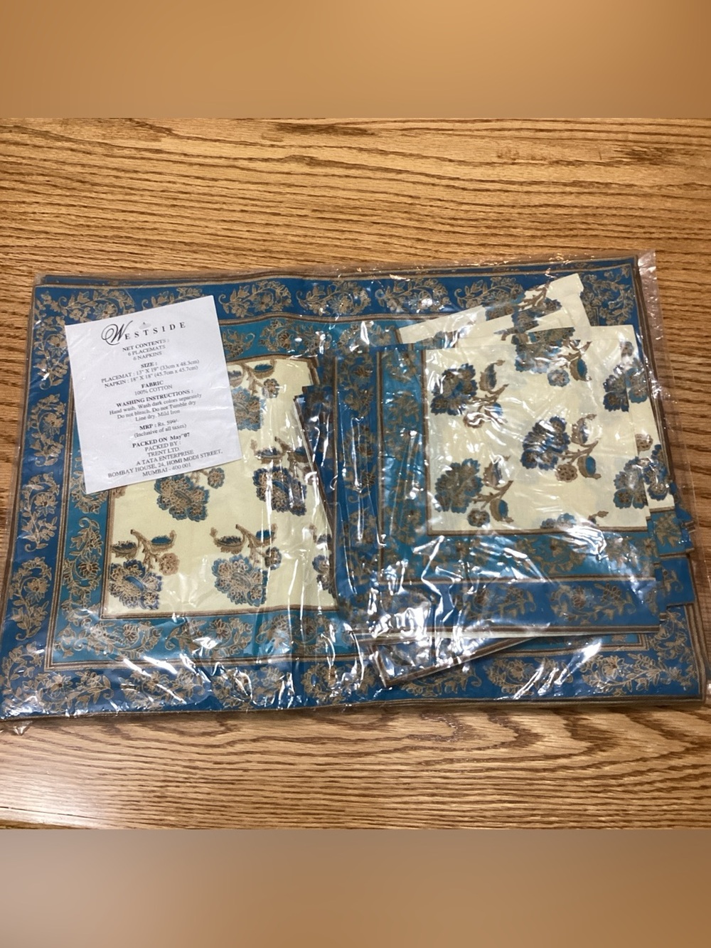 Westside Blue & Cream Floral Cotton Placemats and Napkins Set